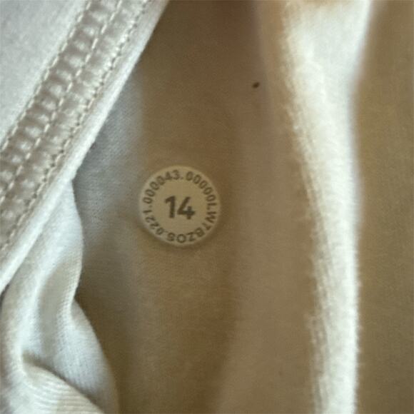 Lululemon LA Side Panel High-Rise Shorts Soft Gray Size 14 French Terry - Picture 3 of 4